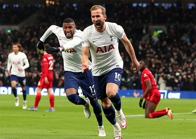 Kane rất thích ghi bàn dịp Boxing Day