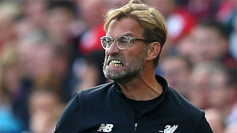 HLV Klopp vạch mặt kẻ tác động khiến Salah đá hỏng phạt đền