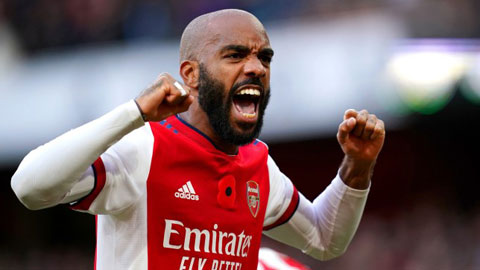 Arsenal: 'Anh cả' Lacazette