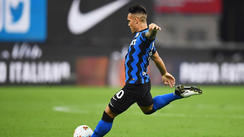 Lautaro tiếp tục nhả đạn với cú đúp