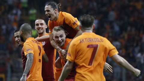 Galatasaray sẽ có ít nhất 1 điểm rời sân của Lazio đêm nay