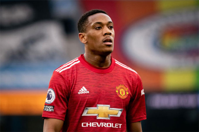 Martial mới đá chính 2 trận ở Premier League mùa này