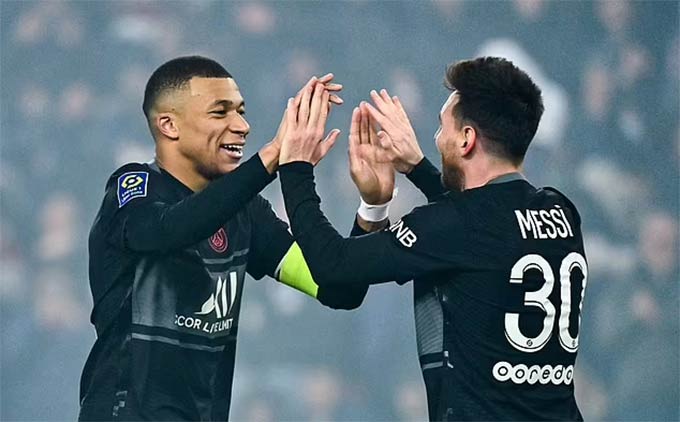 Mbappe ghi cả 2 bàn giúp PSG đánh bại Monaco