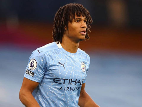 West Ham muốn mượn Nathan Ake