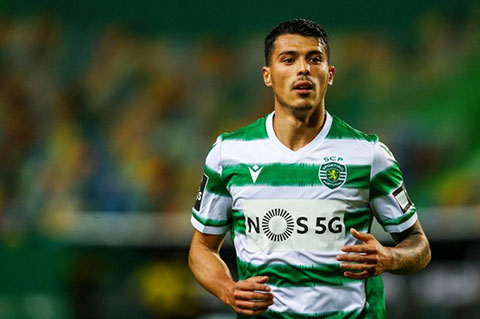 Sporting Lisbon mua đứt Pedro Porro từ Man City