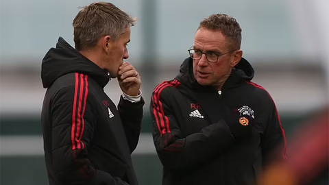 Buổi tập đầu tiên của Man United cùng Ralf Rangnick