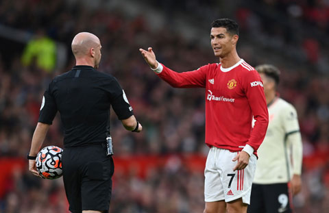 Ronaldo đang bị đặt dấu hỏi về khả năng thích nghi với lối đá Gegen-pressing mà Rangnick sẽ áp dụng tại M.U