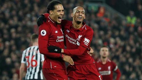 Ba ngôi sao của Liverpool nghi nhiễm Covid-19