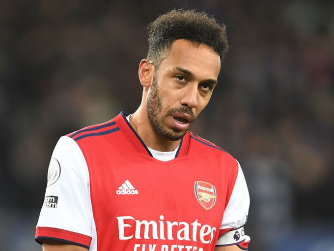 Arsenal cần một tiền đạo mới thay Aubameyang