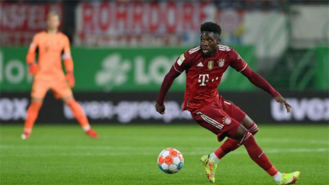 Alphonso Davies viêm cơ tim sau khi nhiễm COVID-19