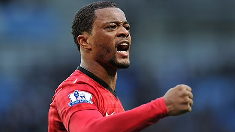 Ronaldo không phải đồng đội đẳng cấp nhất từng sát cánh với Evra ở MU