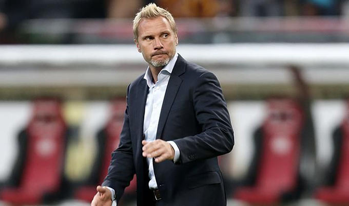 Thorsten Fink vừa đến Riga FC