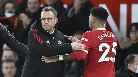 Rangnick phải chuyển sơ đồ thi đấu của Man United vì Sancho