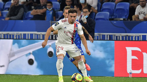 Lyon muốn bán nhanh Shaqiri