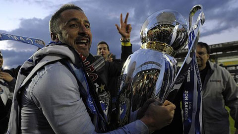 Vitor Pereira từng cùng Porto đoạt 2 chức vô địch liên tiếp tại giải VĐQG Bồ Đào Nha