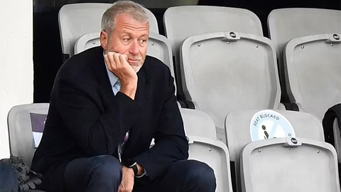 Abramovich tuyên bố từ bỏ quyền sở hữu Chelsea