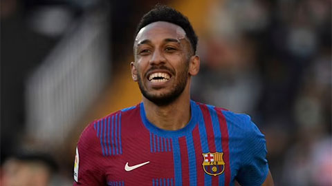 Aubameyang: 'Tôi chấp nhận từ bỏ lương cao tại Arsenal để đến Barca'