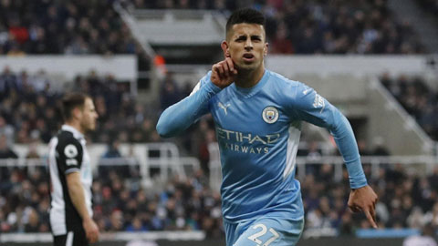 Joao Cancelo đang là ngôi sao Bồ Đào Nha hay bậc nhất của Man City