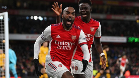 Arteta: 'Lacazette đang đá như muốn ở lại Arsenal'