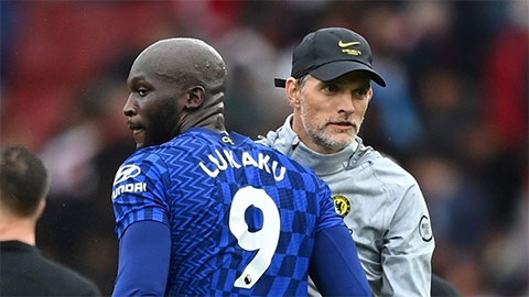 HLV Tuchel bảo vệ Lukaku trước làn sóng chỉ trích