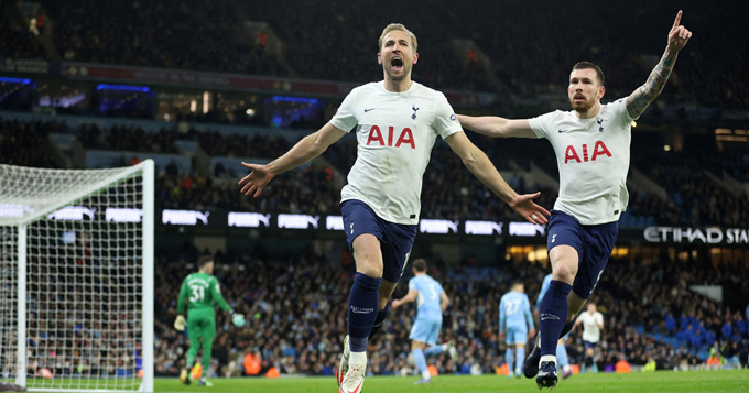 Tottenham đánh bại Man City để làm nóng cuộc đua top 4