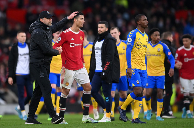 Các đối thủ bây giờ chẳng còn e dè khi hành quân tới sân Old Trafford của Man United