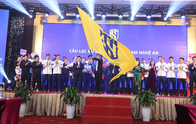 SLNA xuất quân cho V.League 2022