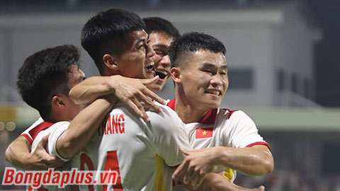 U23 Việt Nam vào bán kết ngay cả khi thua 7 bàn trước U23 Thái Lan