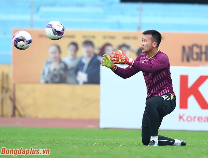 Họ sẵn sàng trở lại tập luyện cùng Hà Nội FC. Đồng nghĩa đội bóng này sẽ đủ điều kiện thi đấu với TP.HCM vào chiều 12/3 tới