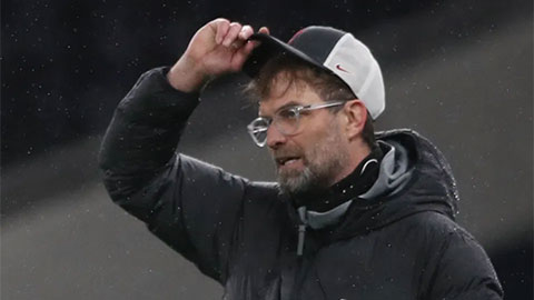 HLV Klopp xác nhận 2 cầu thủ Liverpool vắng mặt ở trận đấu với