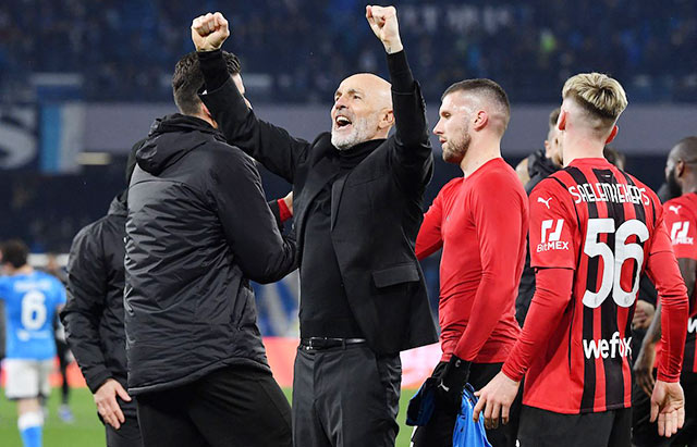 Vừa có chiến thắng quan trọng trước Napoli, nhưng đường tới Scudetto của Milan còn nhiều gian nan