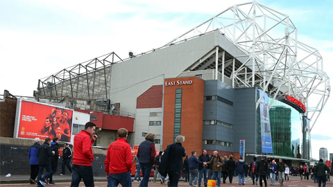 Man United có thể tính tới phương án phá sân Old Trafford