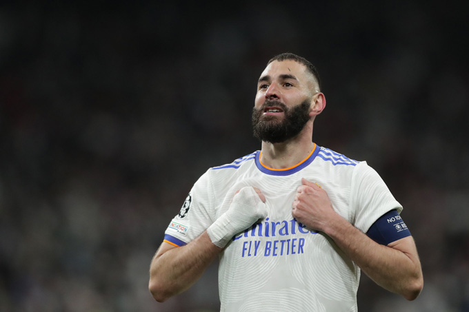 Benzema là người húng giúp Real quật ngã Chelsea