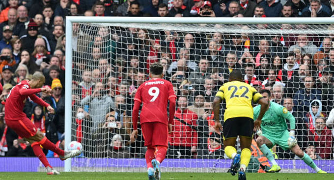 Fabinho ấn định tỷ số 2-0 ở phút 89