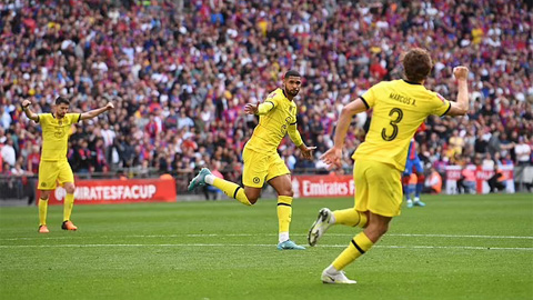 Loftus-Cheek chấm dứt cơn hạn hán bàn thắng kéo dài 3 năm