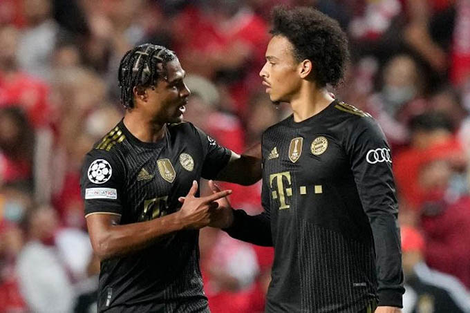 Sane và Gnabry là cặp cánh tấn công lợi hại của Bayern