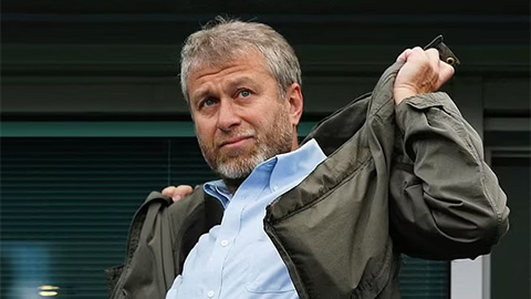 Abramovich không đòi thêm tiền bán Chelsea