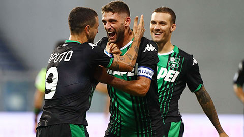 Berardi tiến gần San Siro