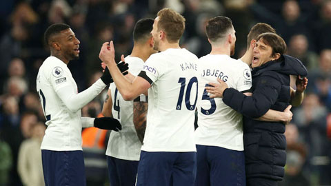 Conte từng dọa bỏ Tottenham để khích các học trò