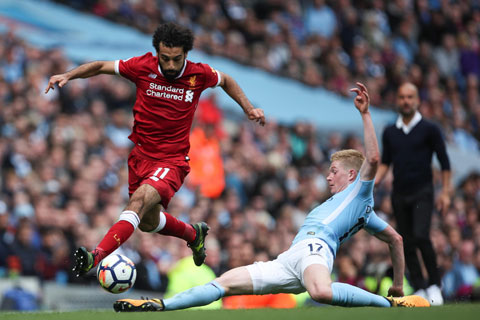 Salah (trái) và De Bruyne có cơ hội lần thứ 2 giành giải Cầu thủ xuất sắc nhất mùa