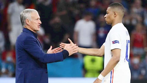 Deschamps ủng hộ Mbappe ở lại PSG