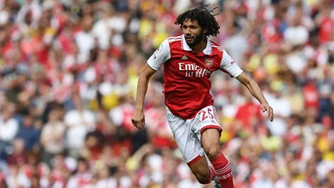 Elneny gia hạn với Arsenal