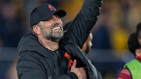 Klopp cân bằng kỷ lục của Sir Alex tại Champions League