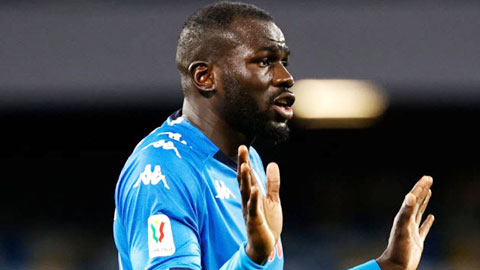 Napoli không muốn Koulibaly thành Higuain mới