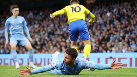 Laporte, tử huyệt ở hàng thủ Man City