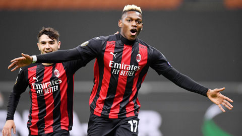 Leao, thợ săn bàn của AC Milan