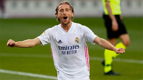 Modric nhận siêu giải thưởng trọn đời