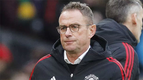 Ten Hag chưa đến MU, Rangnick đã bị ghẻ lạnh