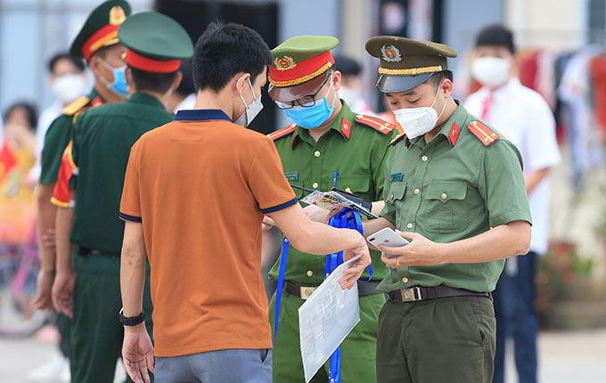 Để đảm bảo an toàn cho buổi tập của U23 Indonesia, đã có hàng chục lực lượng an ninh túc trực tại đây. Công tác đảm bảo an ninh, an toàn cho đội Indonesia được thắt chặt nghiêm ngặt