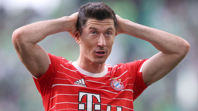 Lewy cương quyết rời Bayern hè này